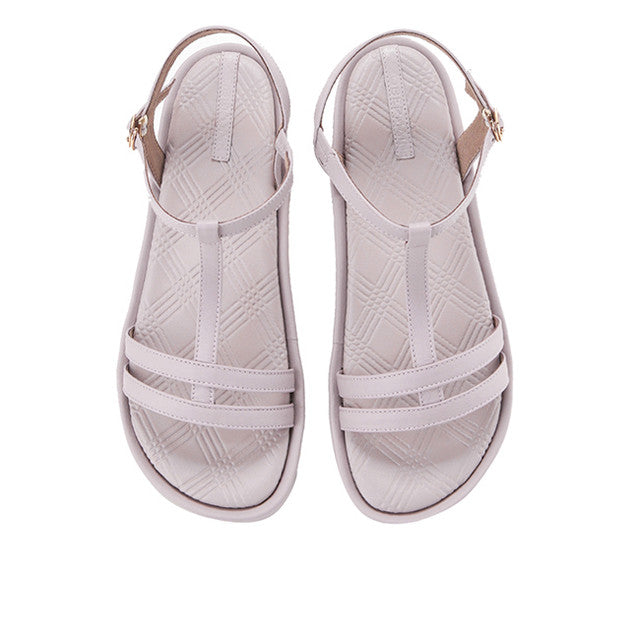 Maylin Floda In Lilac