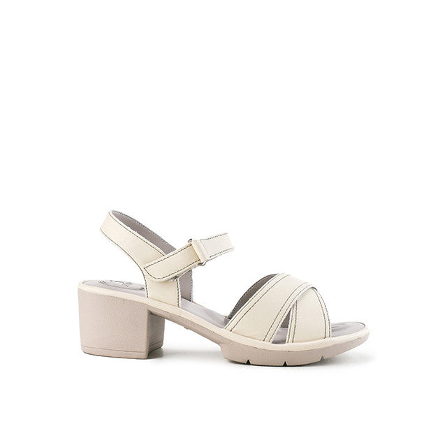 Obermain Sandal Wanita Wedges Mirriam Frisca In Cream