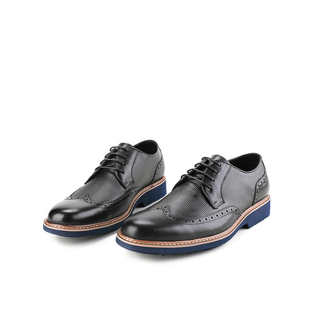 Beldon Dinis Lace Up in Waxed Cow Leather
