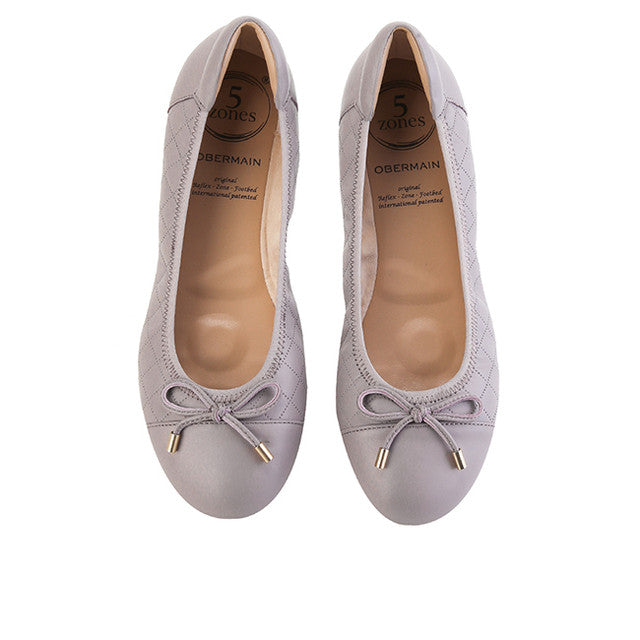 Janell Gabrina In Lilac