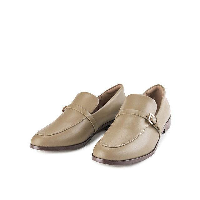 Gilberta Jen In Khaki