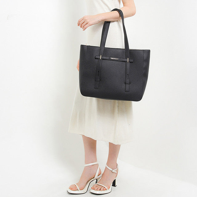 Nettie Tote W/ Pouch In Black/Fuchsia