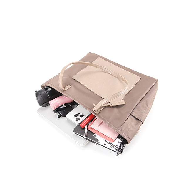 Foara Tote Bag In Taupe