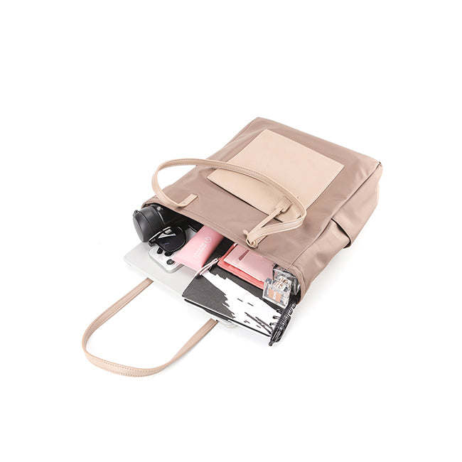 Foara Shoulder Bag In Taupe