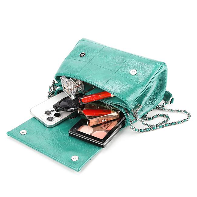 Britney Shoulder Bag In Green