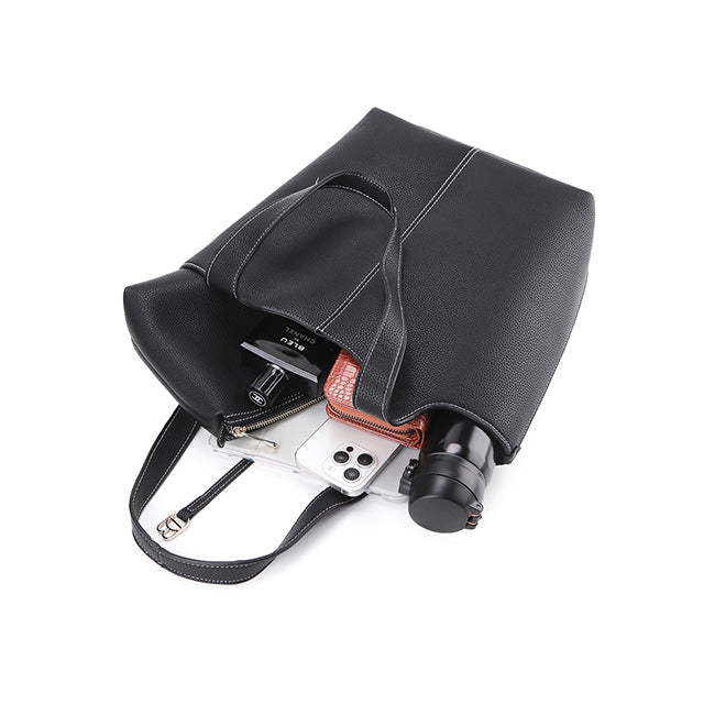 Nuna Shoulder Bag In Black