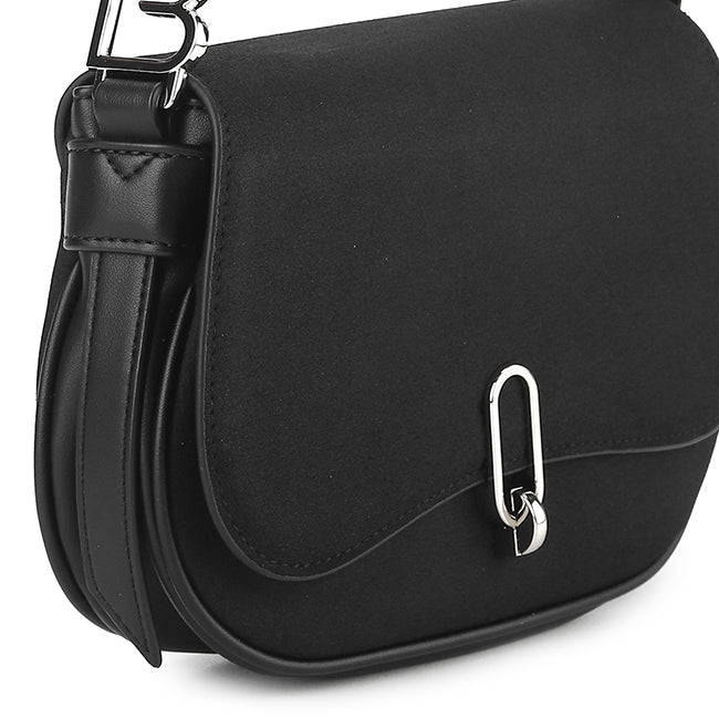 Nadalyn Shoulder Bag In Black
