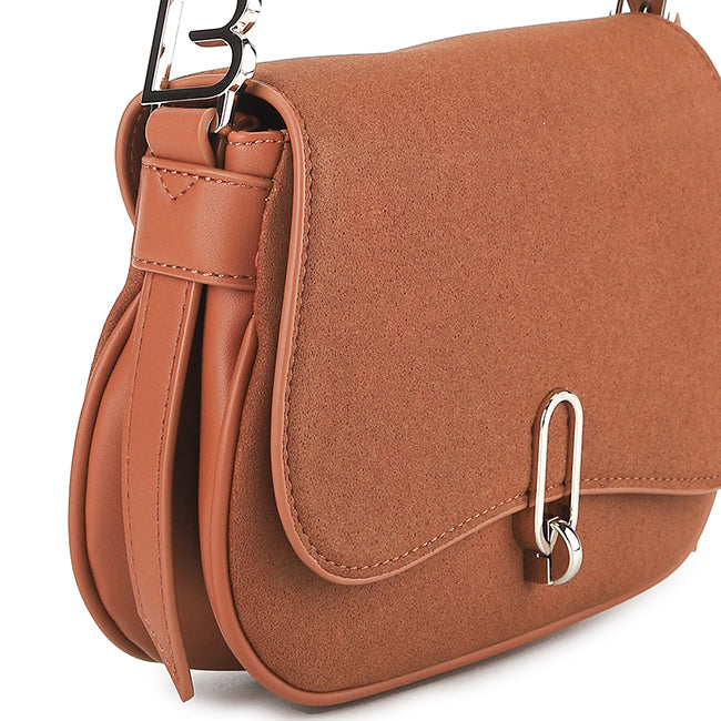 Nadalyn Shoulder Bag In Brown