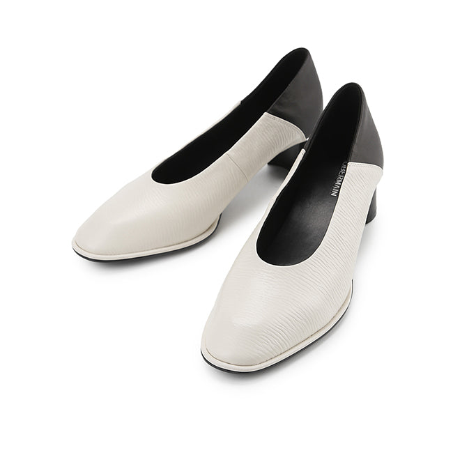 Beris Ginna In Off White