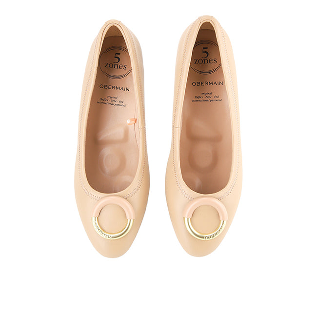 Alina Karla In Almond