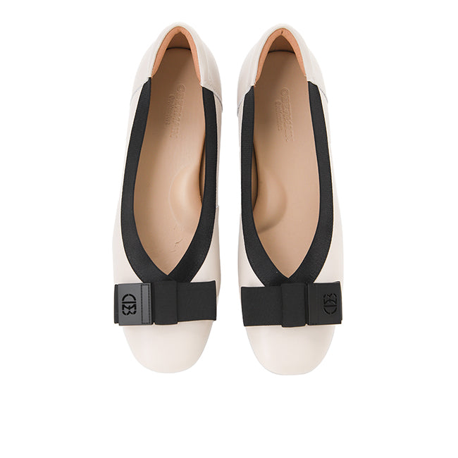 Della Joline In Beige