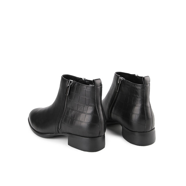 Obermain Sepatu Wanita Boots Genia Rocca In Black