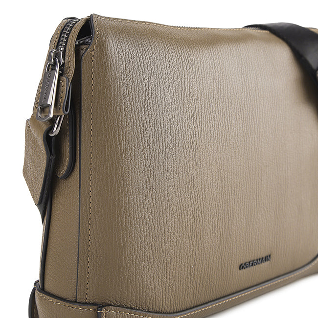 River Messenger Bag-L In Khaki
