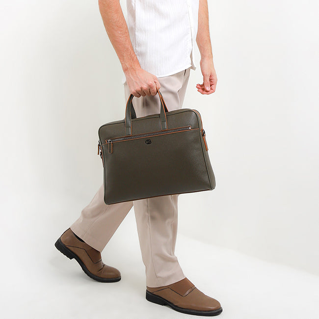 Ronan Document Bag-L In Olive