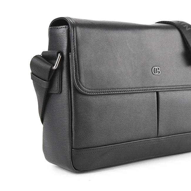 Dylan Messenger Bag-L In Black