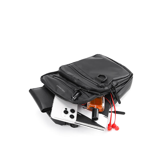 Tyce 2 Chest Bag In Black