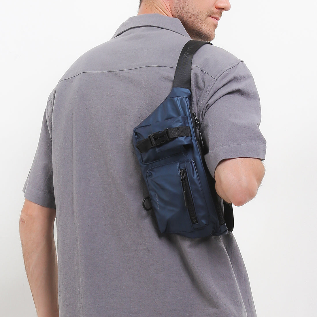 Tob 1 Waist Bag In Navy