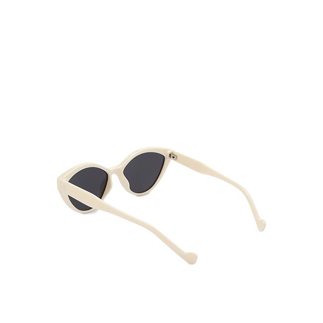 Belle Cat-Eye In Cream