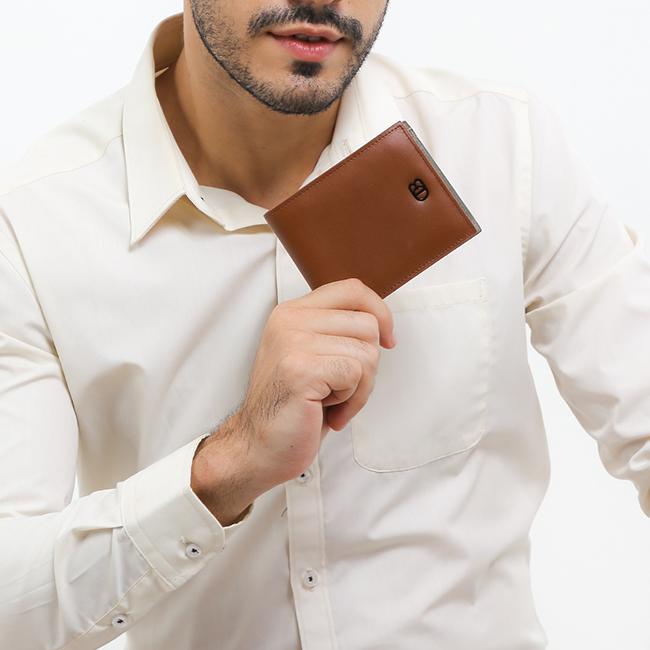 Tab Short Wl Dtcbl-Rfid In Brown