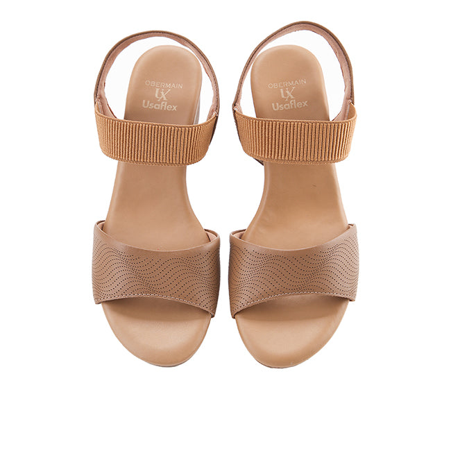Monna Gitel In Camel