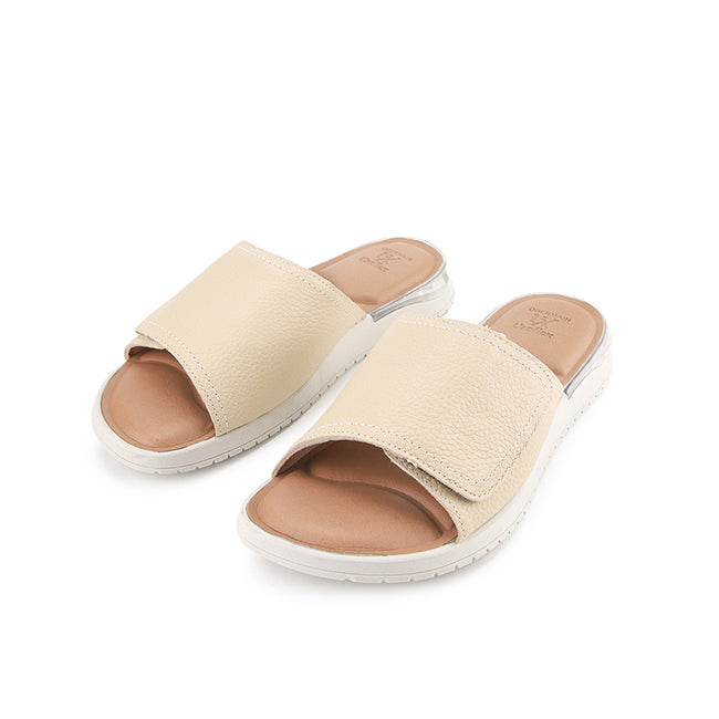 Obermain Sandal Wanita Slip On Mika Kinsley In Beige