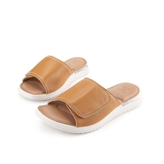 Obermain Sandal Wanita Slip On Mika Kinsley In Tan
