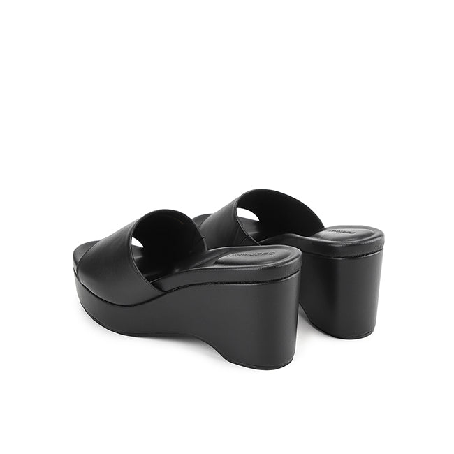 Millie Elara In Black