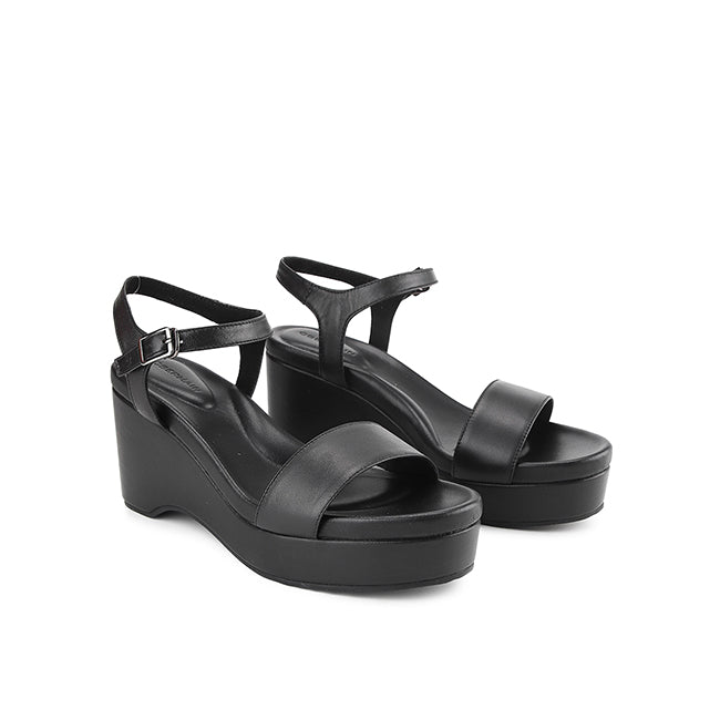 Millie Eveline In Black