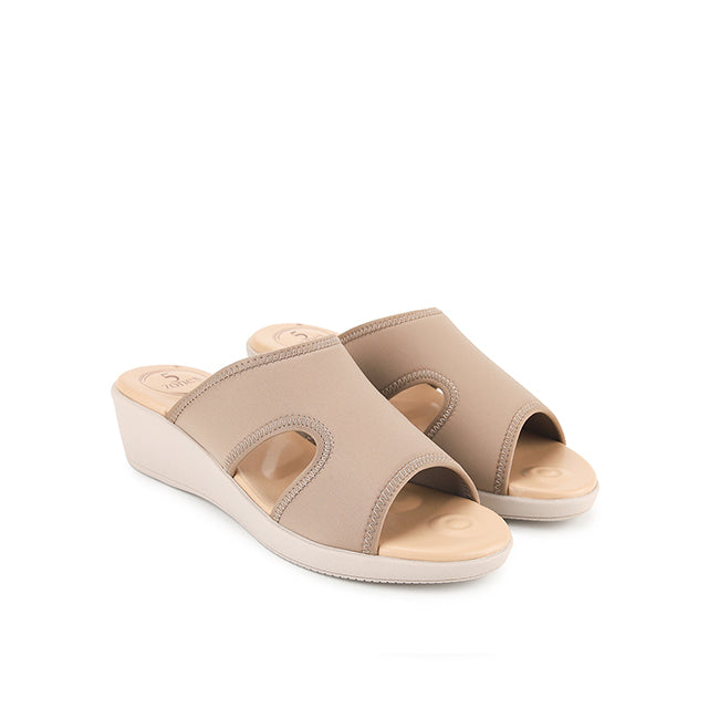 Macha Karla In Khaki