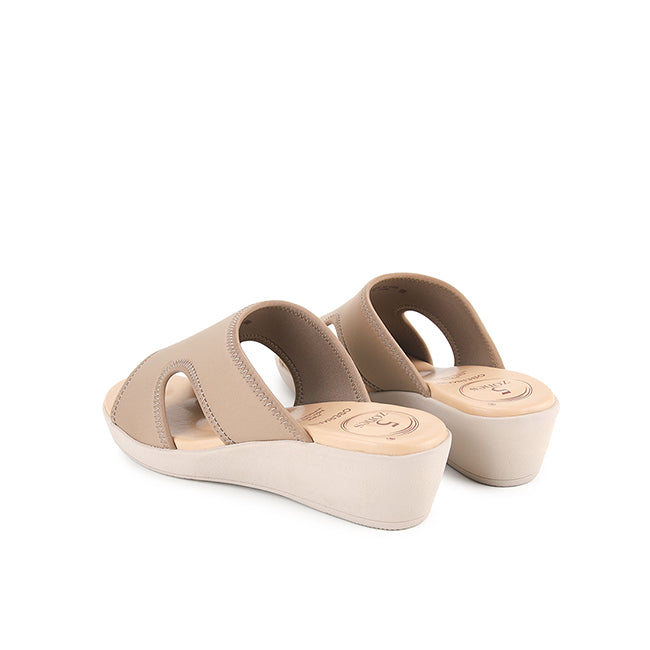 Macha Karla In Khaki