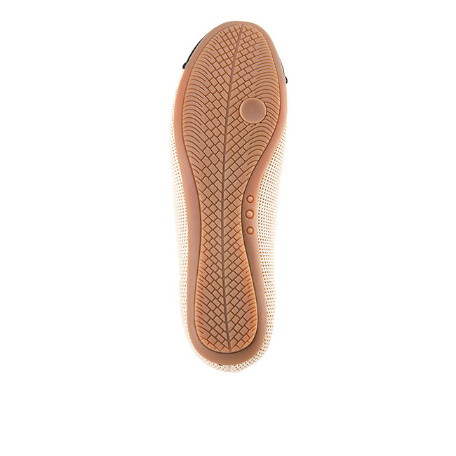 Harper Elise In Beige