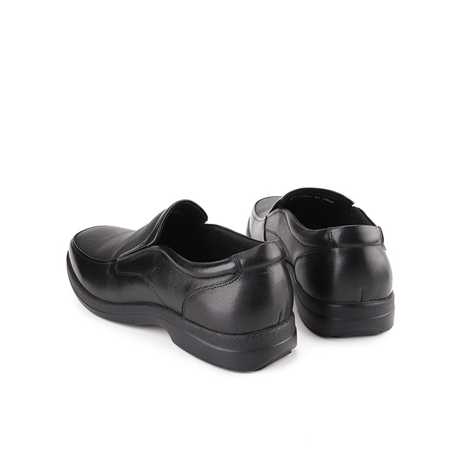 Adam Gavis Slip On in Brushed leather