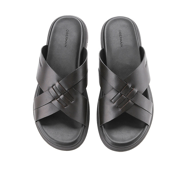 Ferdie Samson Cross in Pull-Up Leather