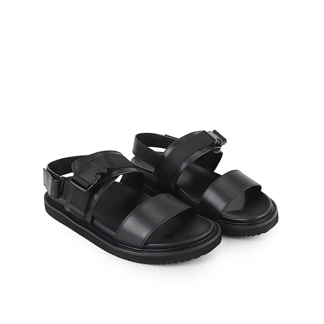 Fredy Simon In Black