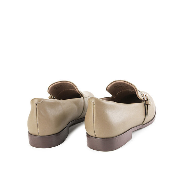 Gilberta Jen In Khaki