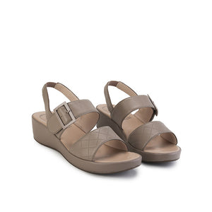 Margi Gabrina  In Taupe