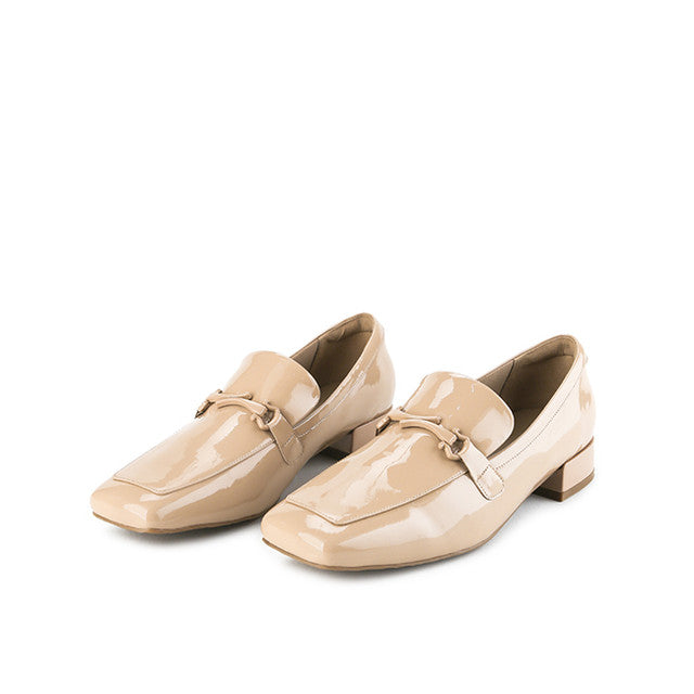Gina Edina In Camel