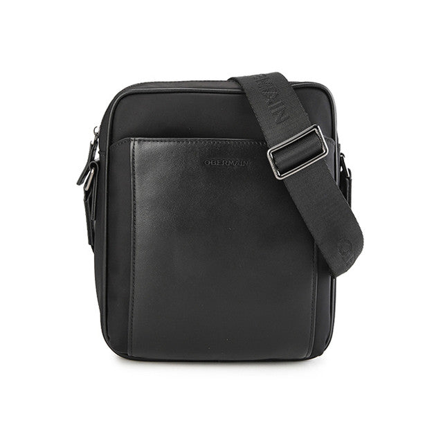 Bailey Sling Bag In Black