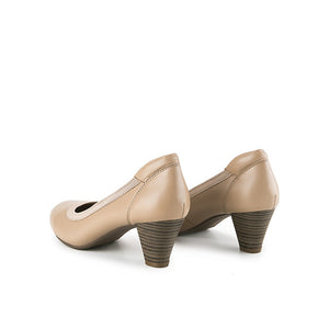 Earlene Adriana In Almond