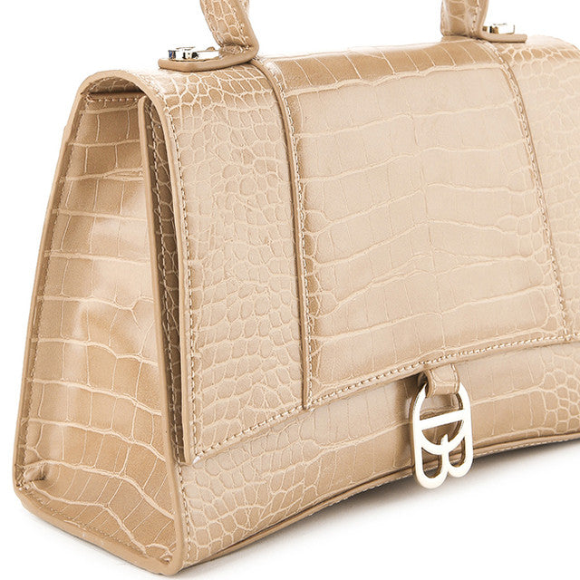 Luna Top Handle Bag (M) In Camel