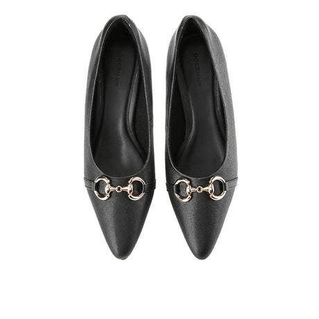 Beverly Hera In Black