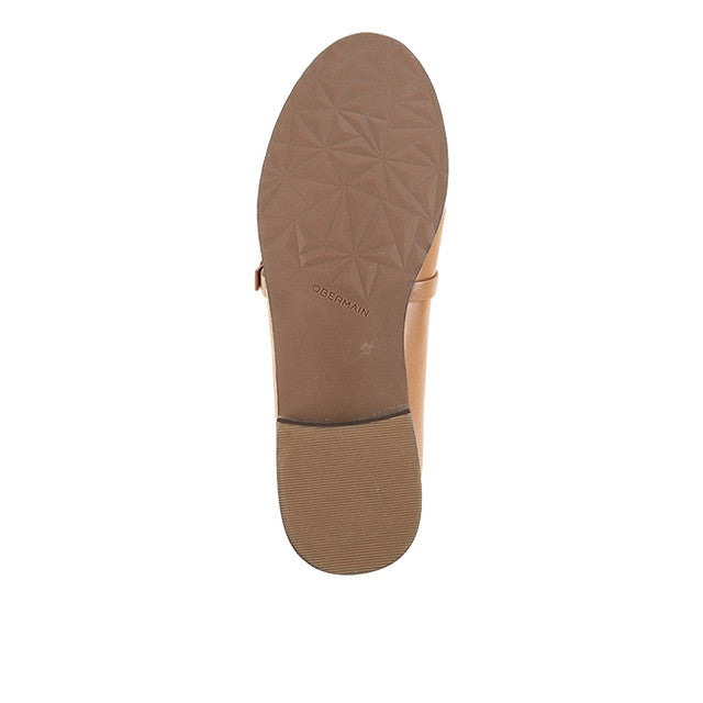 Gilberta Jen In Camel