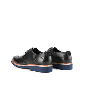 Beldon Dinis Lace Up in Waxed Cow Leather