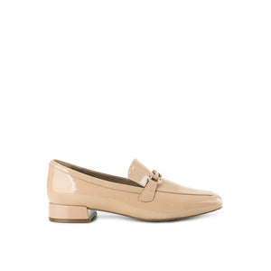 Gina Edina In Camel