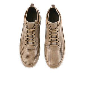 Stevie Kenton In Khaki