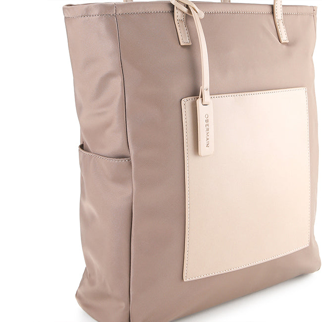 Foara Shoulder Bag In Taupe