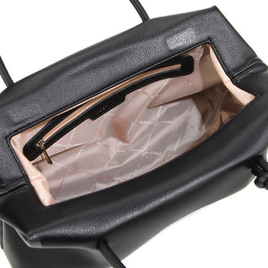 Brianna Shoulder Bag In Black