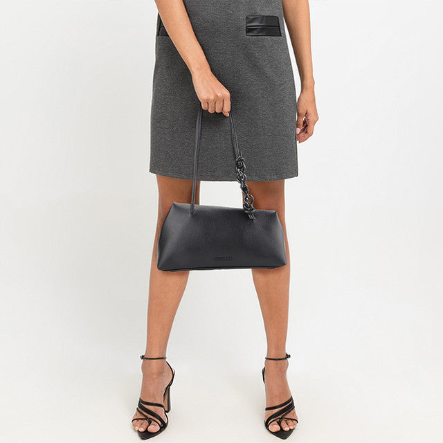 Brianna Shoulder Bag In Black