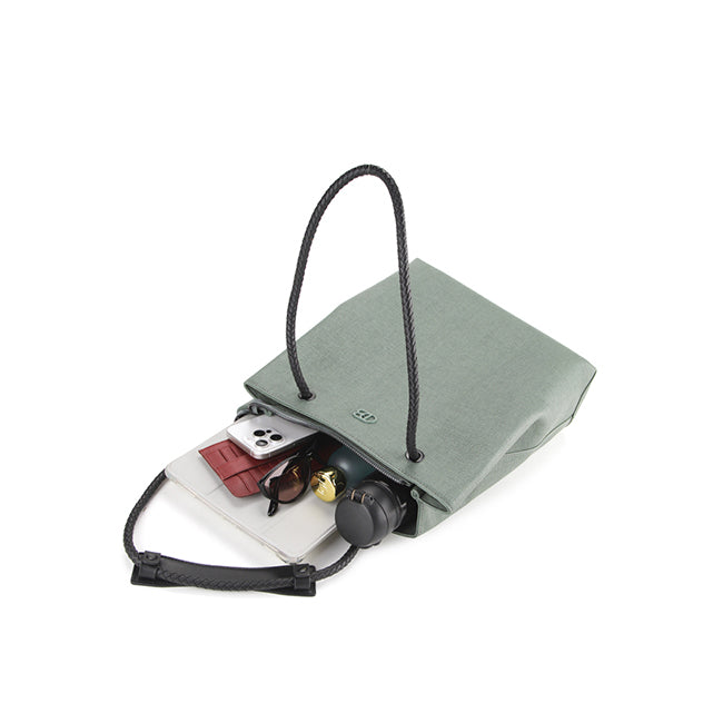 Carmia Shoulder Bag In Green