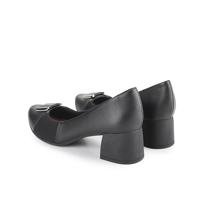 Adelia Fin